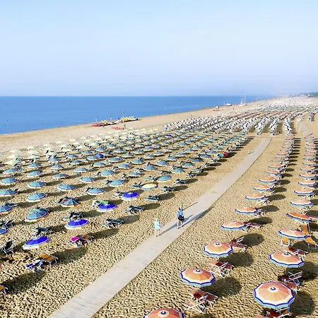 Moschettieri-7 By Interhome Daire Bibione